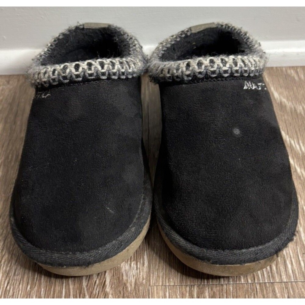 Nautica Girls Size 11 Black SlipOn Cozy Fleece Lined Mule Slipper Shoes